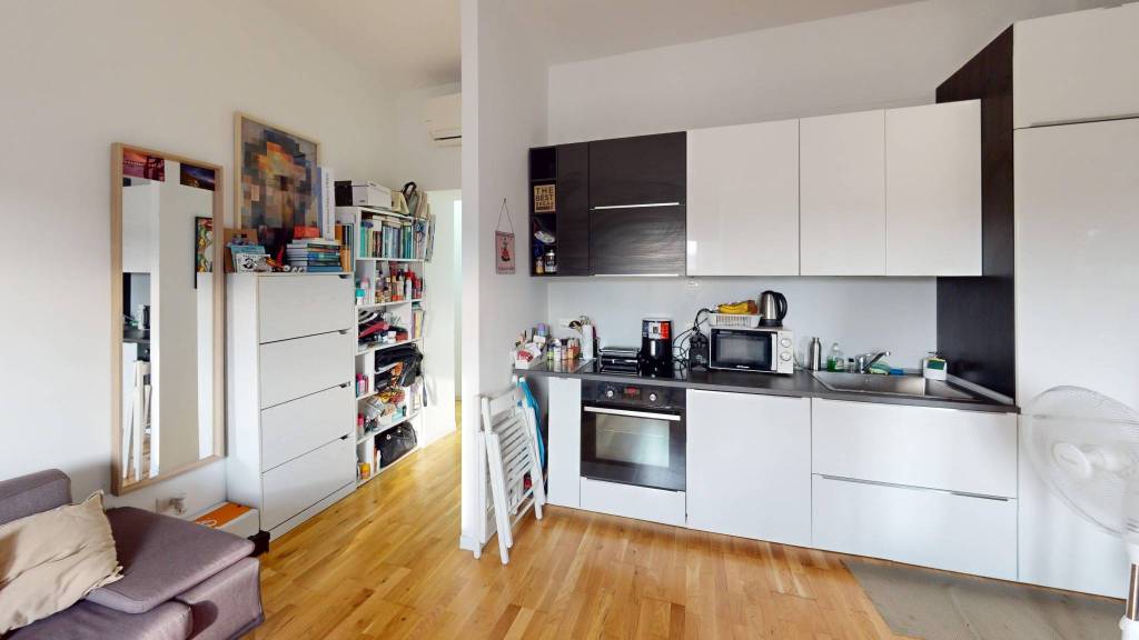 appartamento in vendita a Milano in zona Loreto