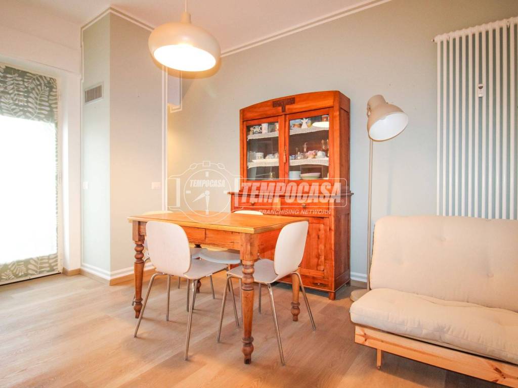 appartamento in vendita a Milano in zona Vigentino