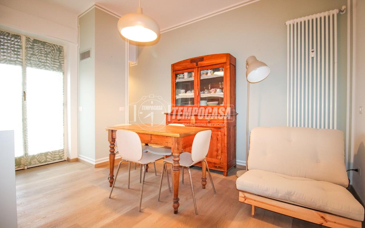 appartamento in vendita a Milano in zona Vigentino