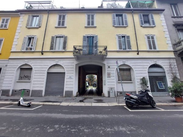 appartamento in vendita a Milano in zona Porta Garibaldi