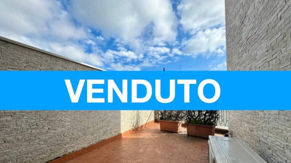 appartamento in vendita a Milano in zona Corvetto