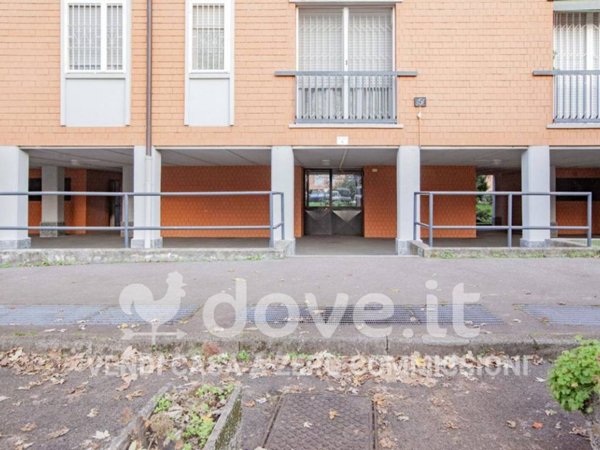 appartamento in vendita a Milano in zona Ronchetto sul Naviglio