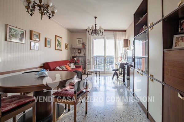 appartamento in vendita a Milano in zona Ronchetto sul Naviglio