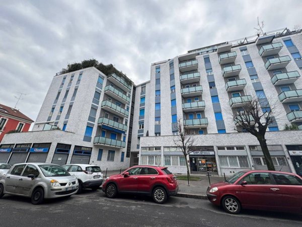 appartamento in vendita a Milano in zona Piazzale Lodi