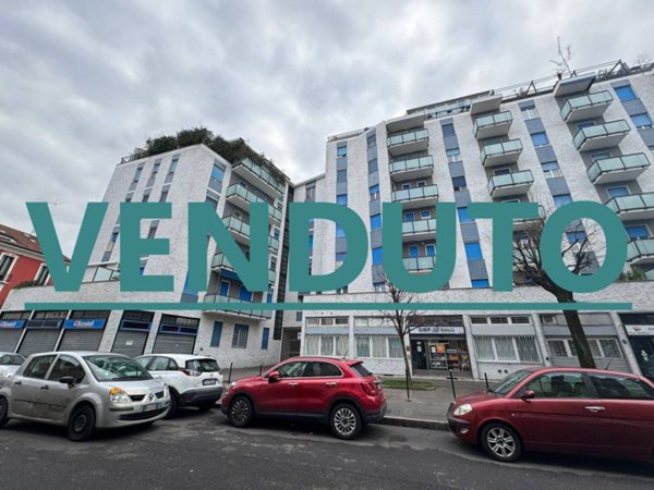 appartamento in vendita a Milano in zona Piazzale Lodi