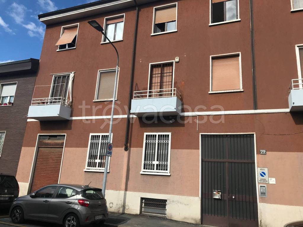 trivano in vendita a Milano in zona Gorla