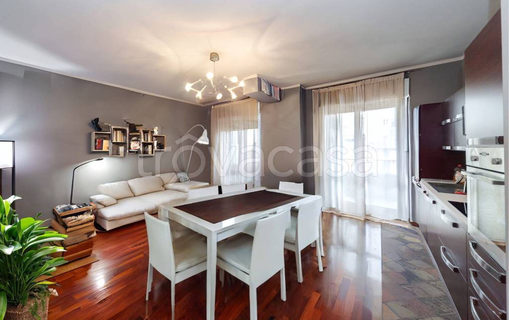 appartamento in vendita a Milano in zona Città Studi