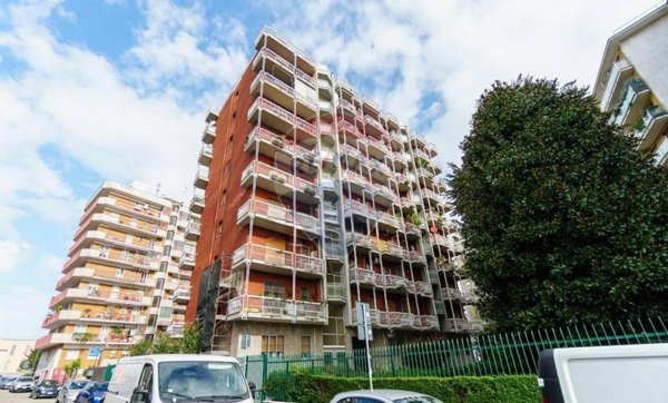appartamento in vendita a Milano in zona Maggiolina