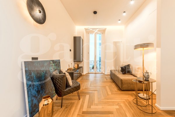 appartamento in vendita a Milano in zona Loreto