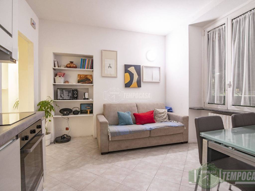 appartamento in vendita a Milano in zona Loreto