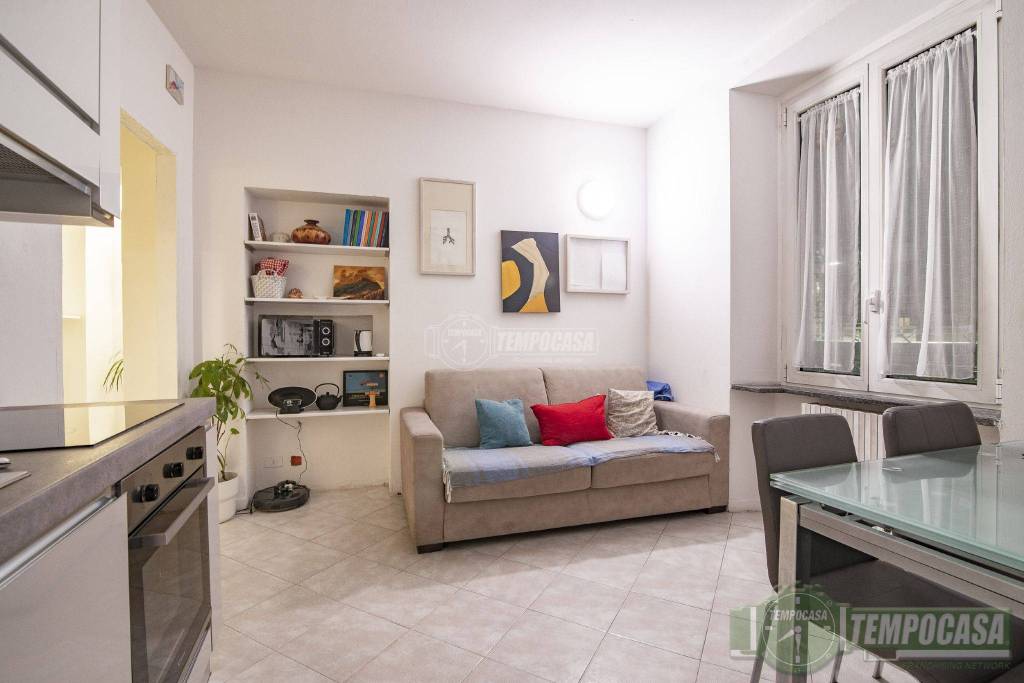 appartamento in vendita a Milano in zona Loreto