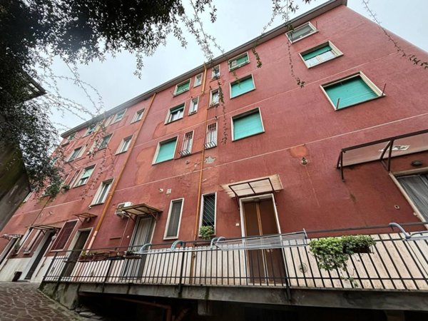 appartamento in vendita a Milano in zona Precotto