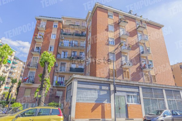 appartamento in vendita a Milano in zona Affori