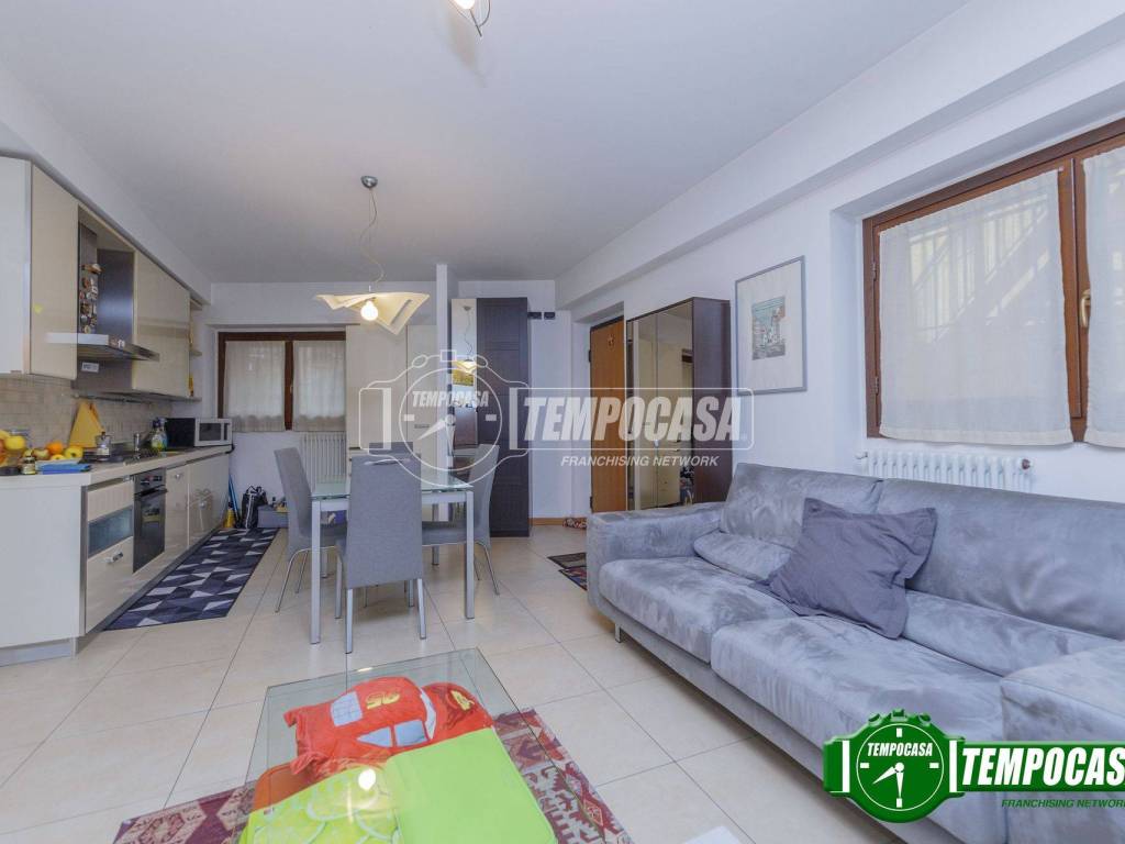 appartamento in vendita a Milano in zona Musocco