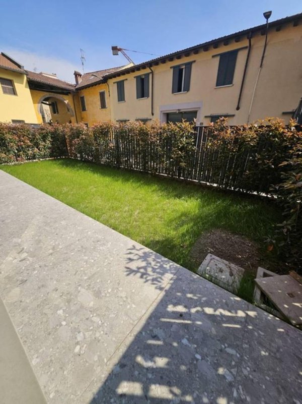 appartamento in vendita a Milano in zona Niguarda