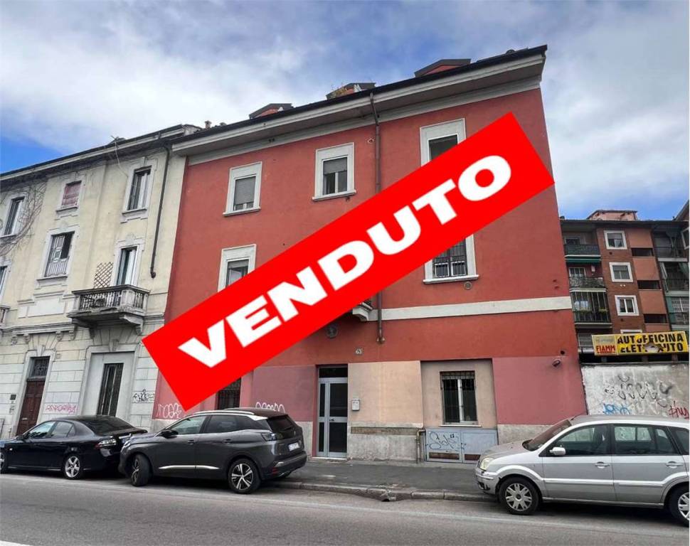 appartamento in vendita a Milano in zona Chiesa Rossa
