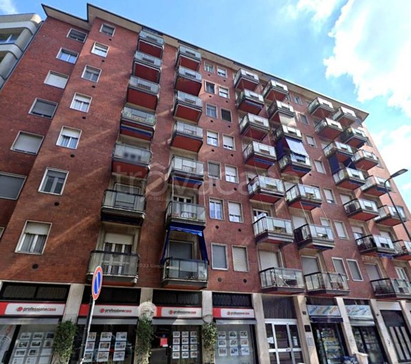 appartamento in vendita a Milano in zona Barona