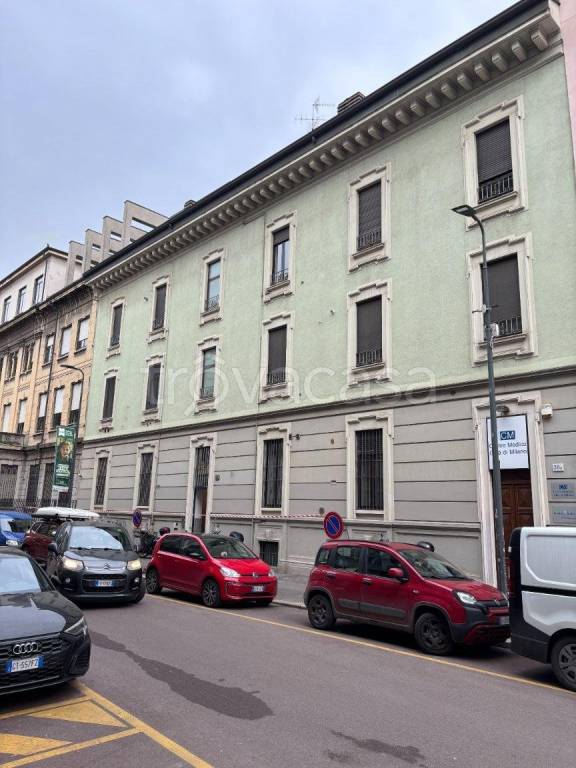 quadrivano in vendita a Milano
