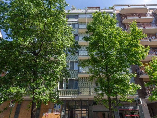 appartamento in vendita a Milano in zona Sempione