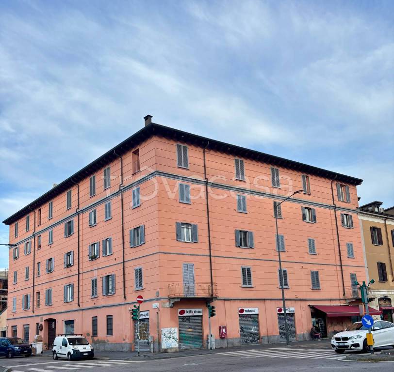 appartamento in vendita a Milano in zona Precotto