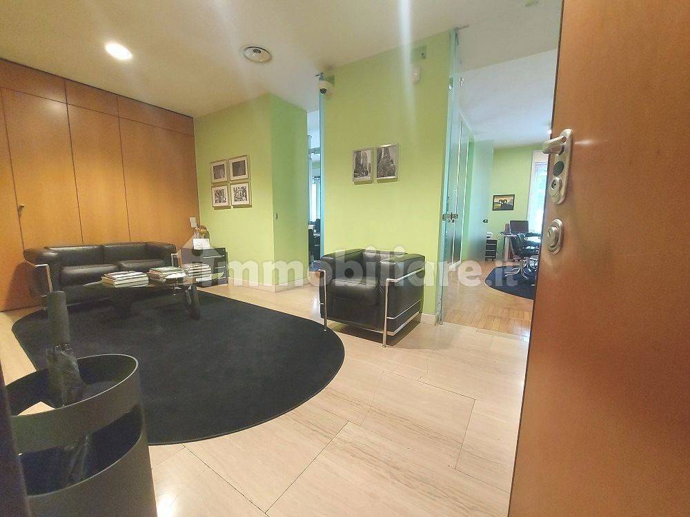 appartamento in vendita a Milano in zona Porta Venezia