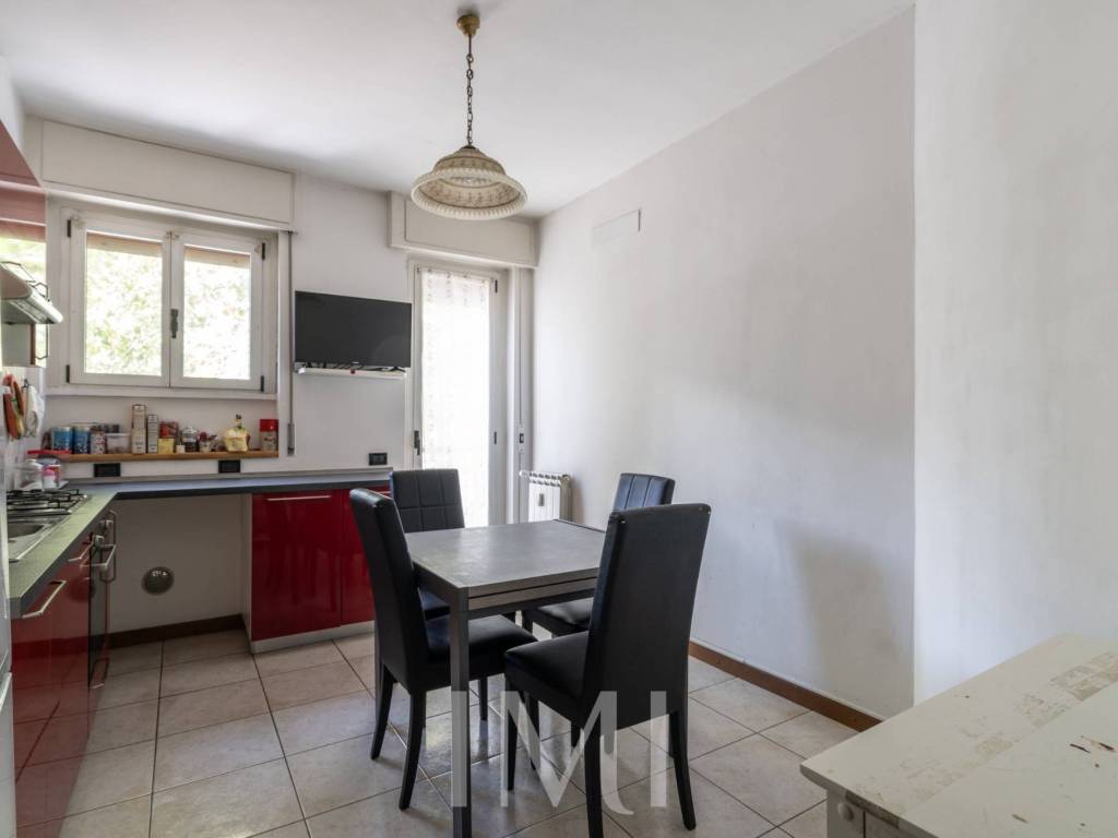 appartamento in vendita a Milano in zona Morivione