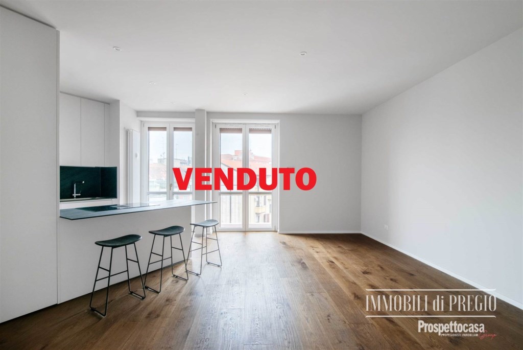 appartamento in vendita a Milano in zona Lorenteggio