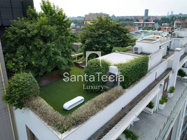 appartamento in vendita a Milano in zona Vigentino