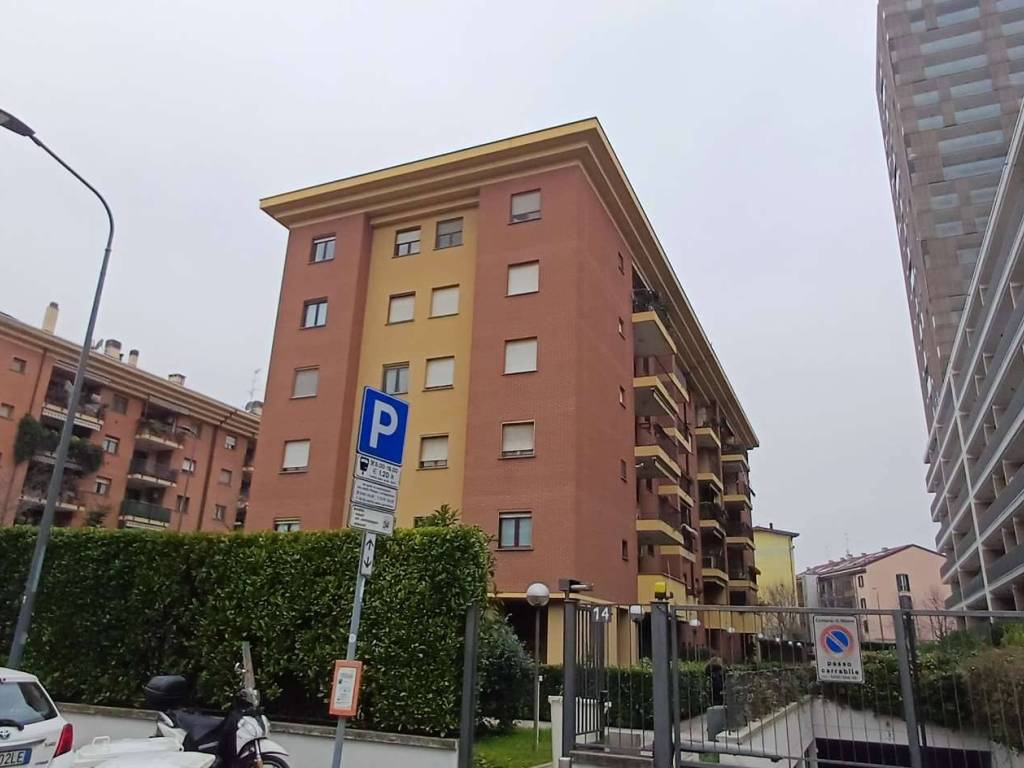 appartamento in vendita a Milano in zona San Siro