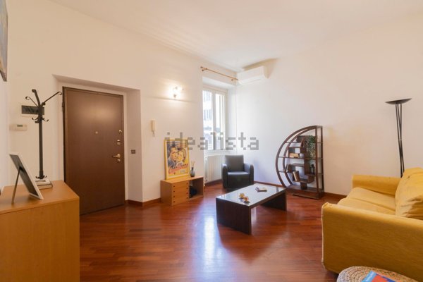 appartamento in vendita a Milano in zona Guastalla