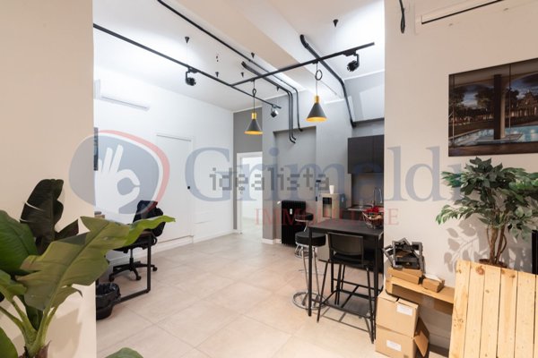 ufficio in vendita a Milano in zona San Siro