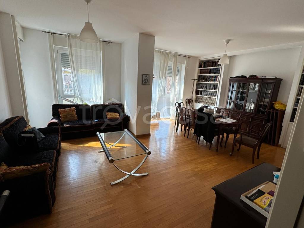 appartamento in vendita a Milano in zona San Vittore