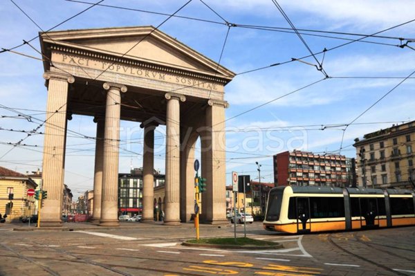 appartamento in vendita a Milano in zona Porta Ticinese