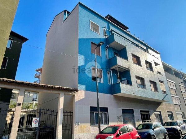 appartamento in vendita a Milano in zona Vigentino