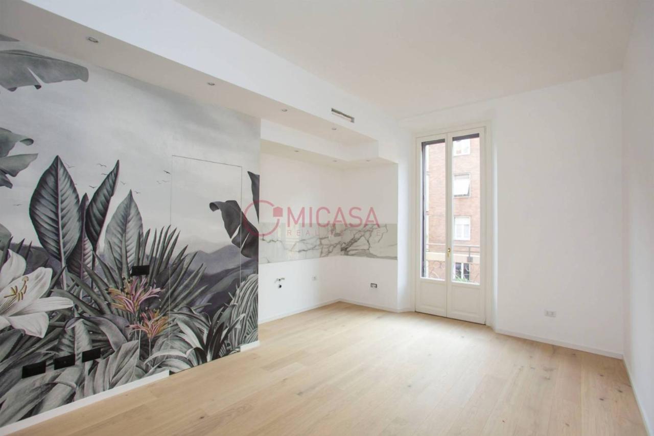 appartamento in vendita a Milano in zona Loreto