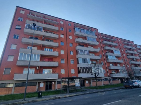 appartamento in vendita a Milano in zona Gallaratese