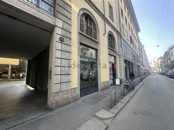 negozio in vendita a Milano