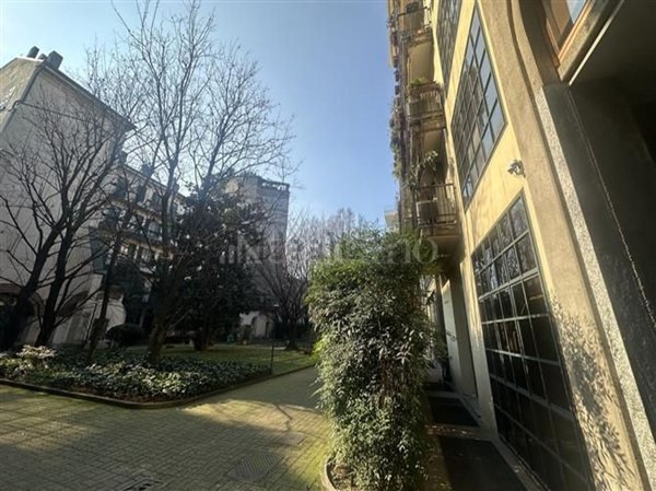 negozio in vendita a Milano