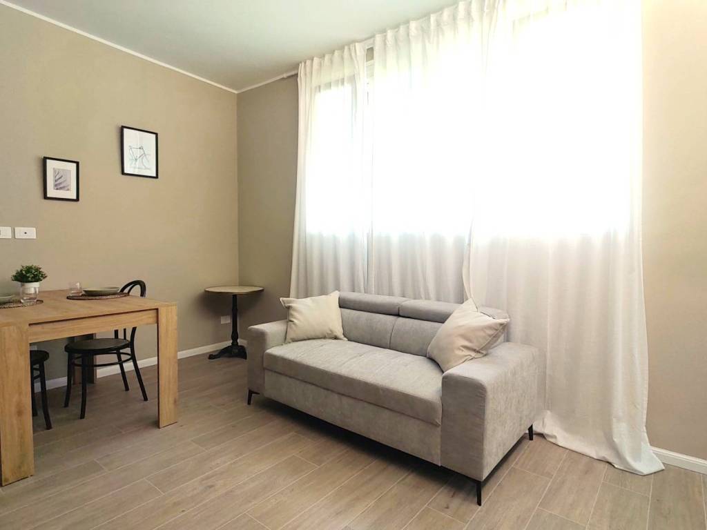 appartamento in vendita a Milano in zona Gorla