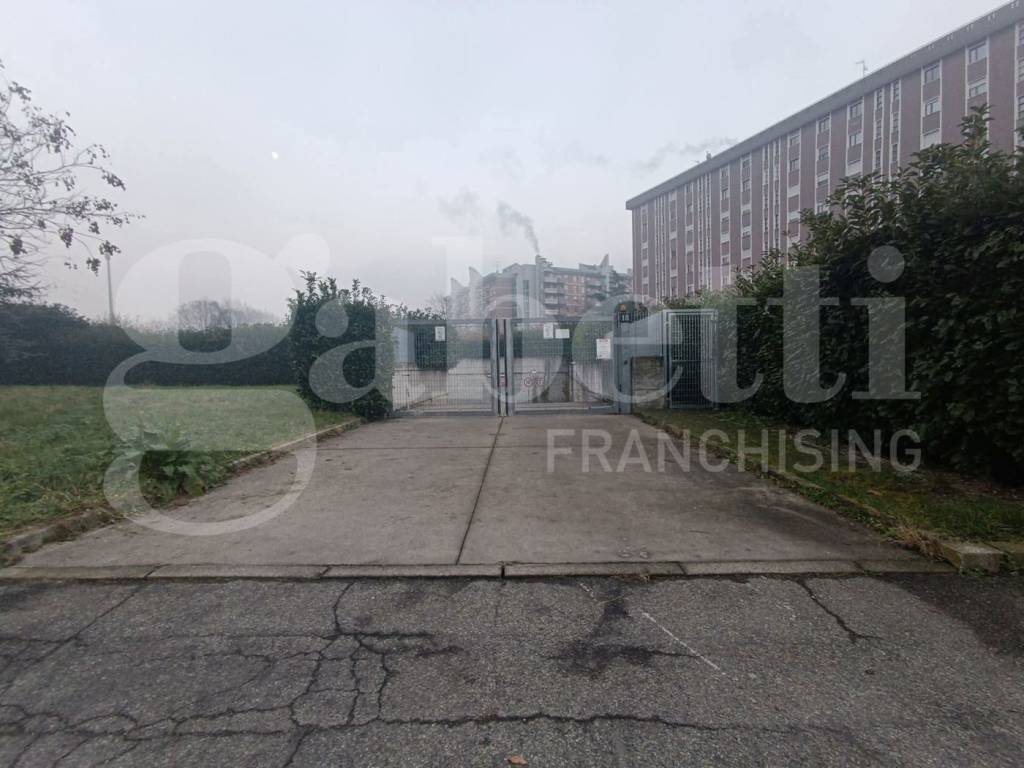 casale in vendita a Milano in zona Musocco