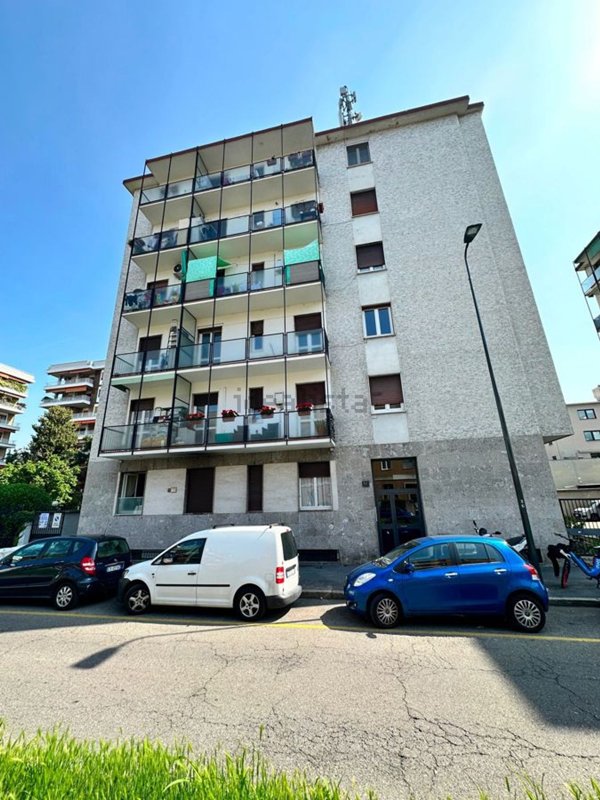 appartamento in vendita a Milano in zona San Siro