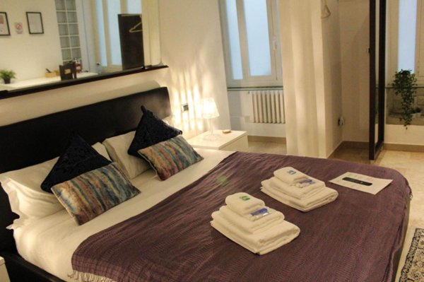 appartamento in vendita a Milano in zona Morivione