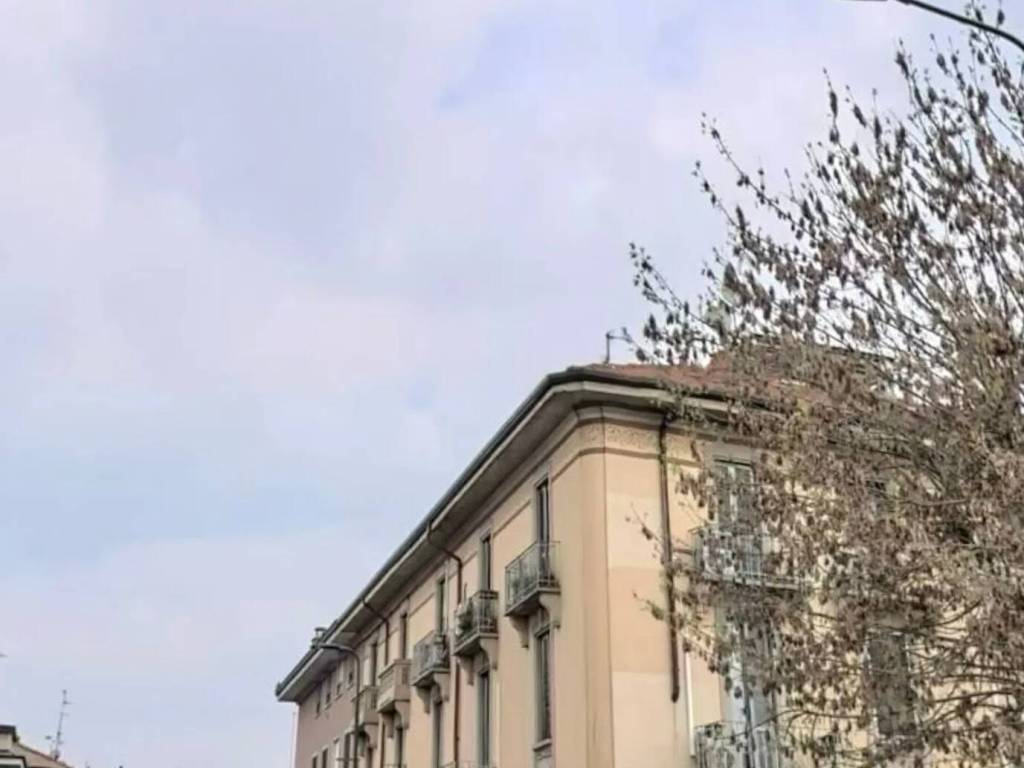 appartamento in vendita a Milano in zona Affori