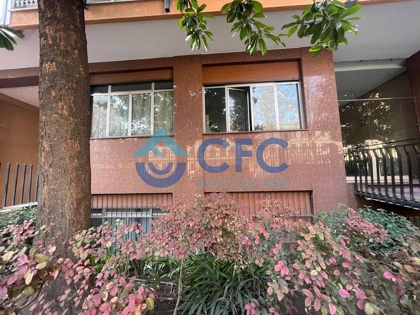 ufficio in vendita a Milano in zona Città Studi
