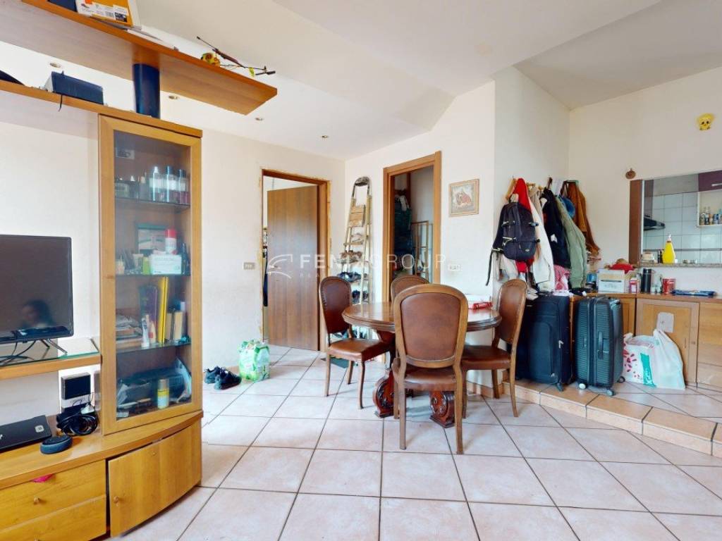 appartamento in vendita a Milano in zona Loreto