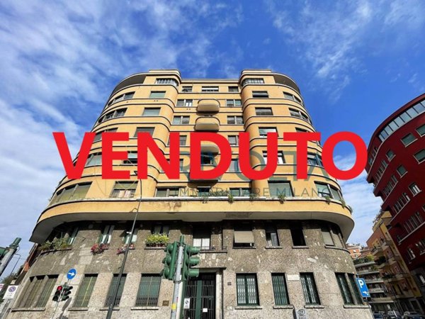appartamento in vendita a Milano in zona Centro Direzionale