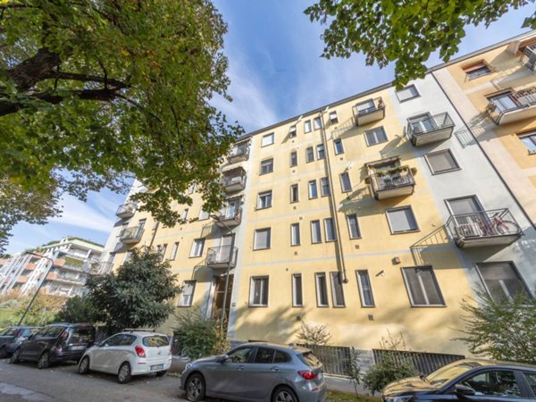 appartamento in vendita a Milano in zona Vigentino