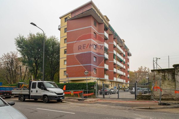 appartamento in vendita a Milano in zona Quarto Cagnino