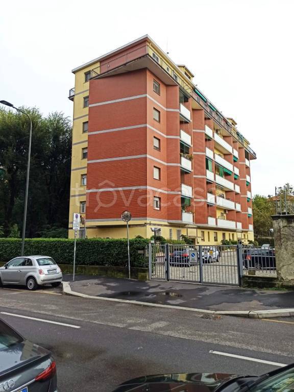 appartamento in vendita a Milano in zona San Siro