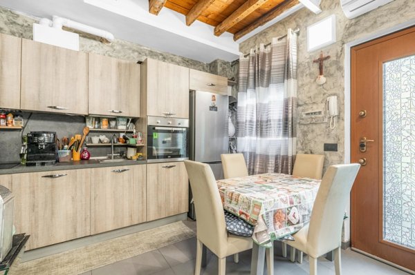 appartamento in vendita a Milano in zona Bruzzano